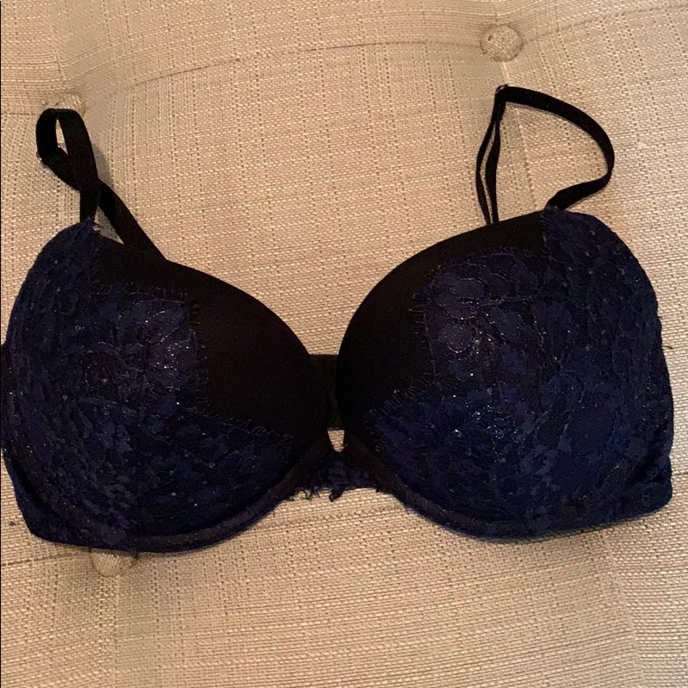Victoria’s Secret bra